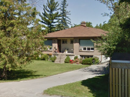 544 Dundas st